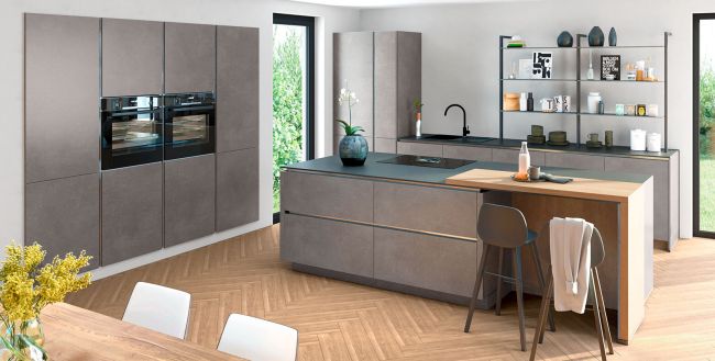 Stylische Inselküche