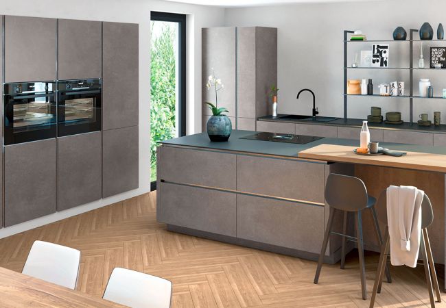 Stylische Inselküche